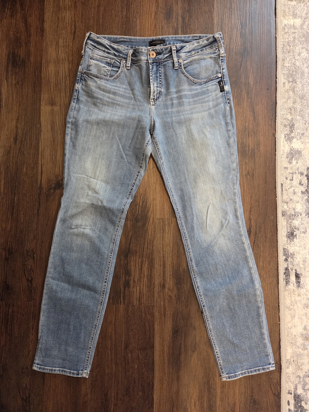 Silver Jeans Co. Boyfriend Light Wash Denim Jeans W32 L29